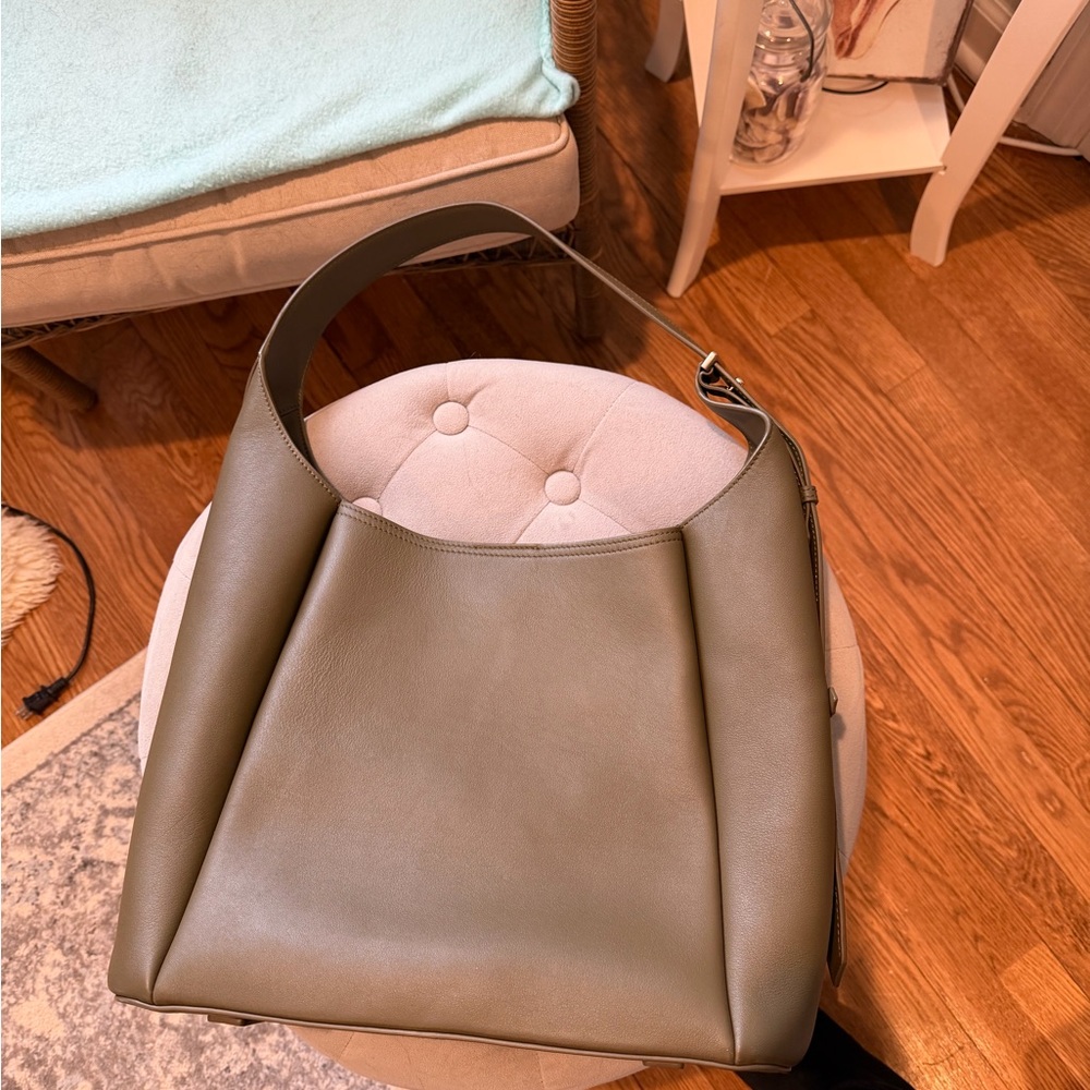 Maison Pourchet Sevigne large hobo khaki - Picture 9 of 16